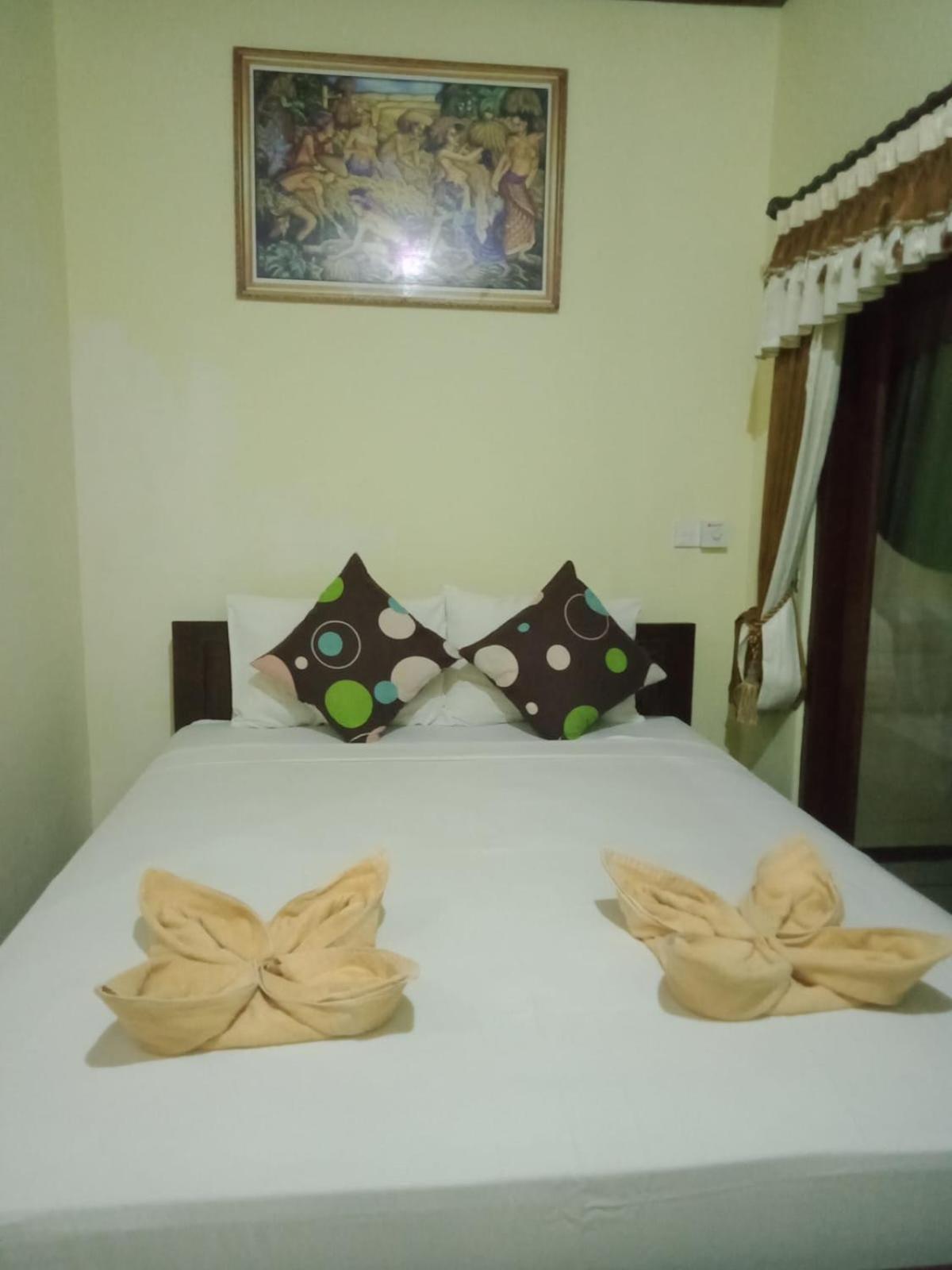 Sri Homestay Αμέντ Εξωτερικό φωτογραφία